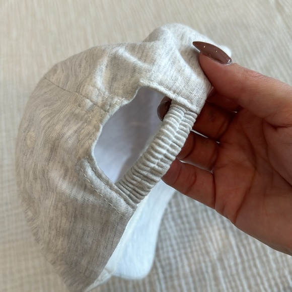 H&M Ball Cap - Picture 2 of 3